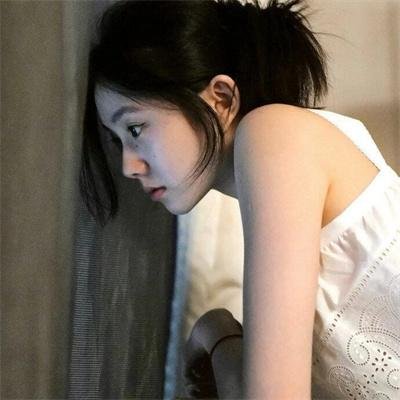 凝视黑夜
